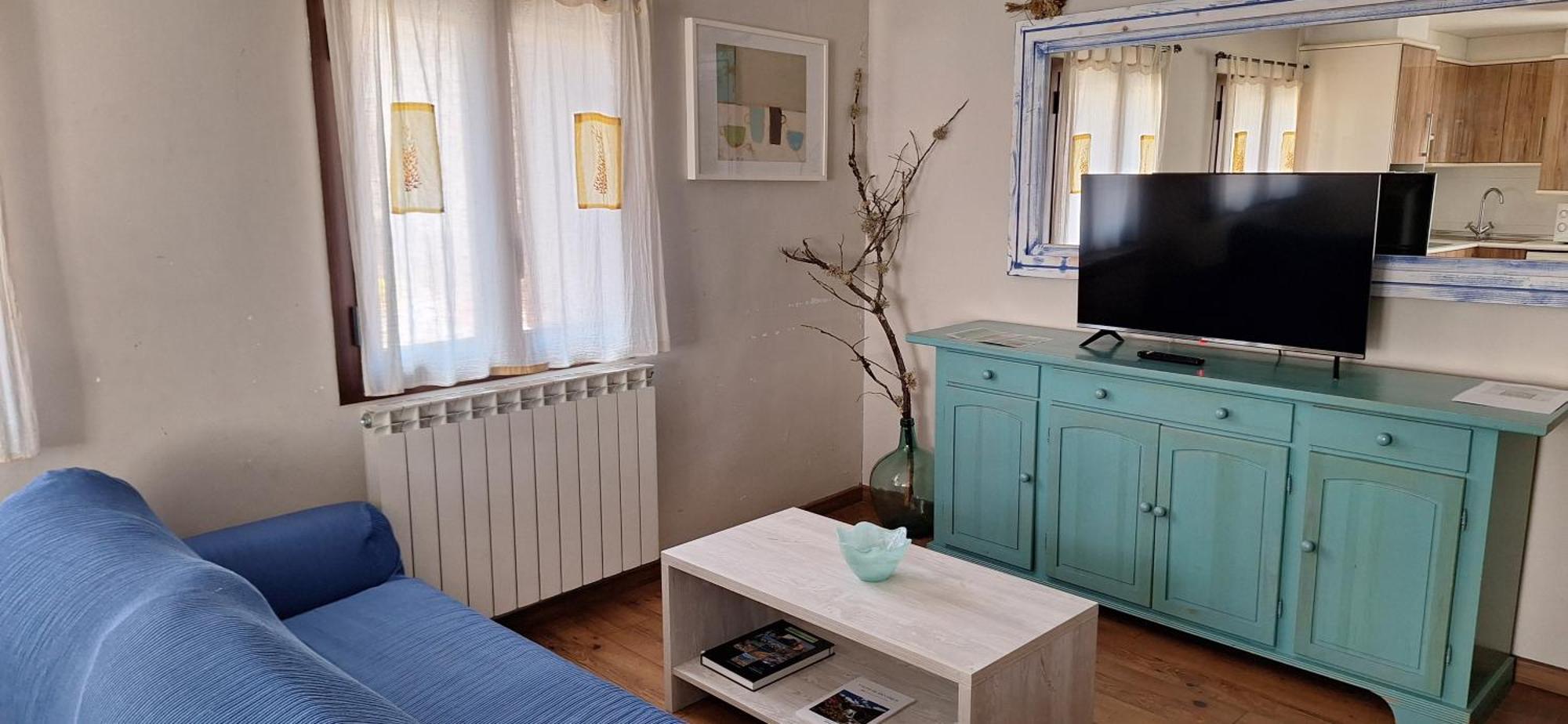 Apartamentos Turisticos Batlle Laspaúles Exteriör bild