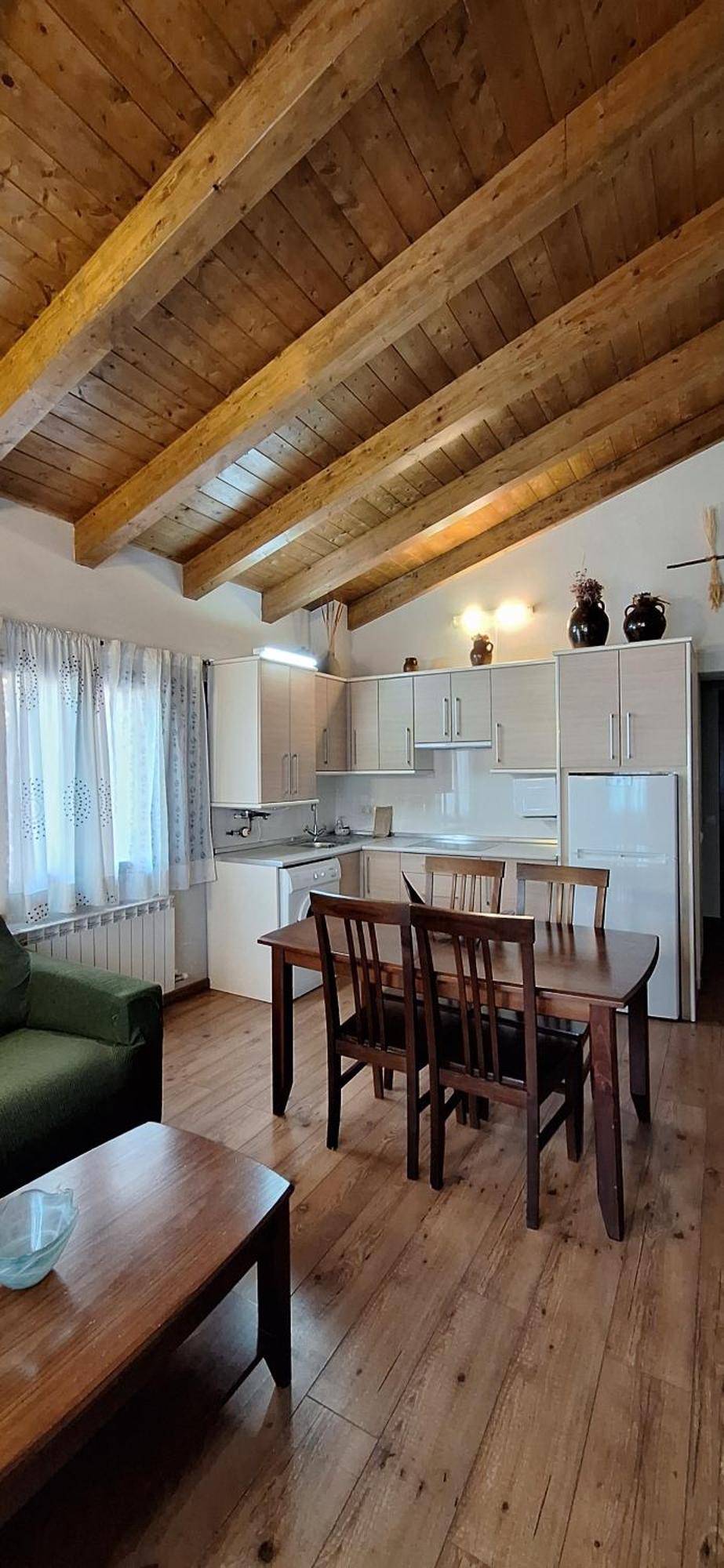Apartamentos Turisticos Batlle Laspaúles Exteriör bild