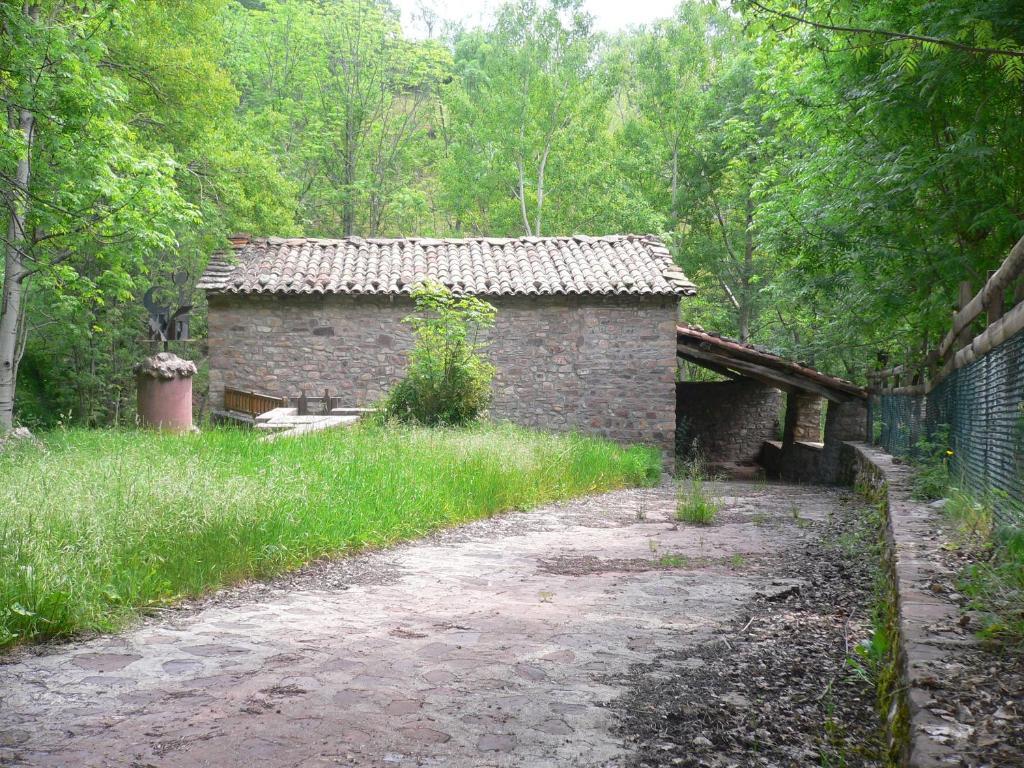 Apartamentos Turisticos Batlle Laspaúles Exteriör bild